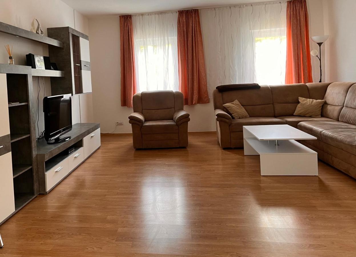 道恩Ferien Am Maar公寓 外观 照片